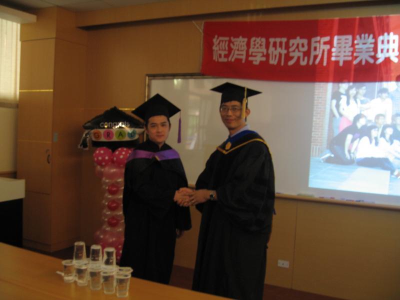 2012.06.09 經濟所畢業茶會暨撥穗儀式(三)圖片