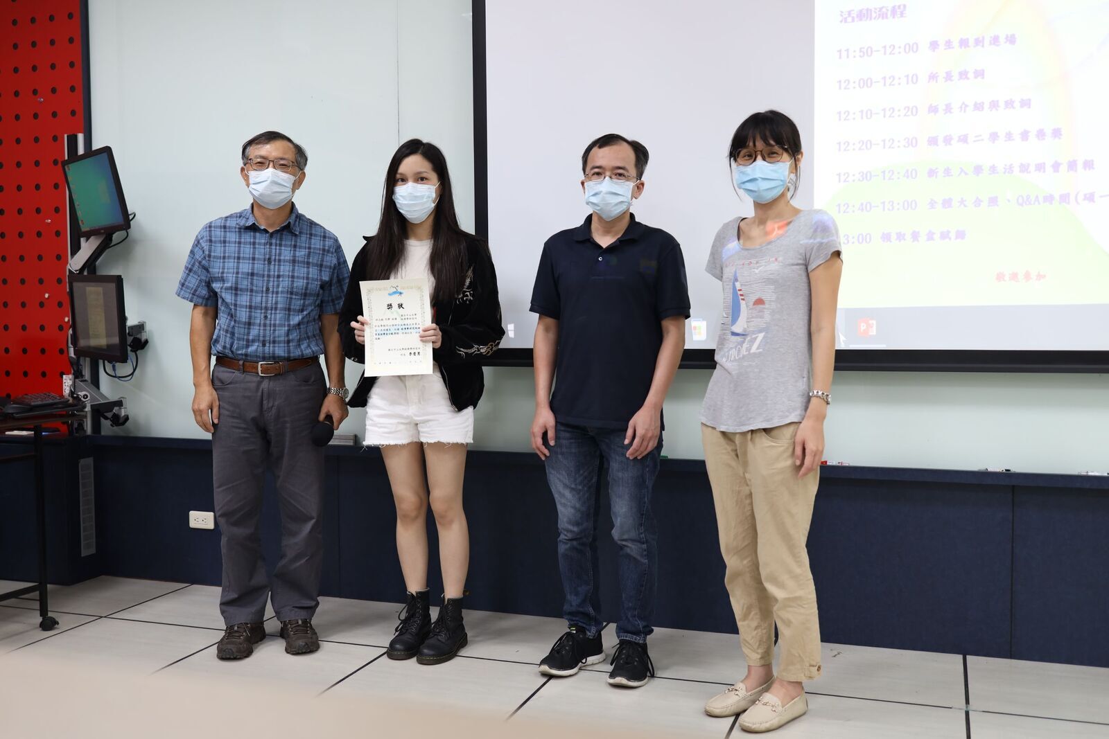 2022.09.13 111學年度經濟所碩士班新生入學生活說明會暨迎新座談會圖片