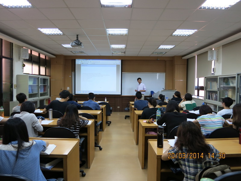 2014.06.17 Prof. Zhongjun Qu圖片
