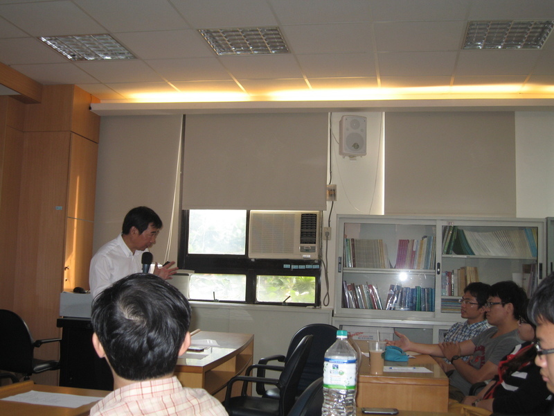 2013.11.05 蕭慈飛副董事長演講圖片