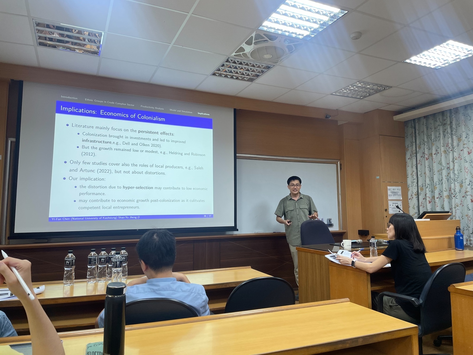 2025.09.23  國立高雄大學應用經濟學系 陳奕帆 助理教授專題演講圖片