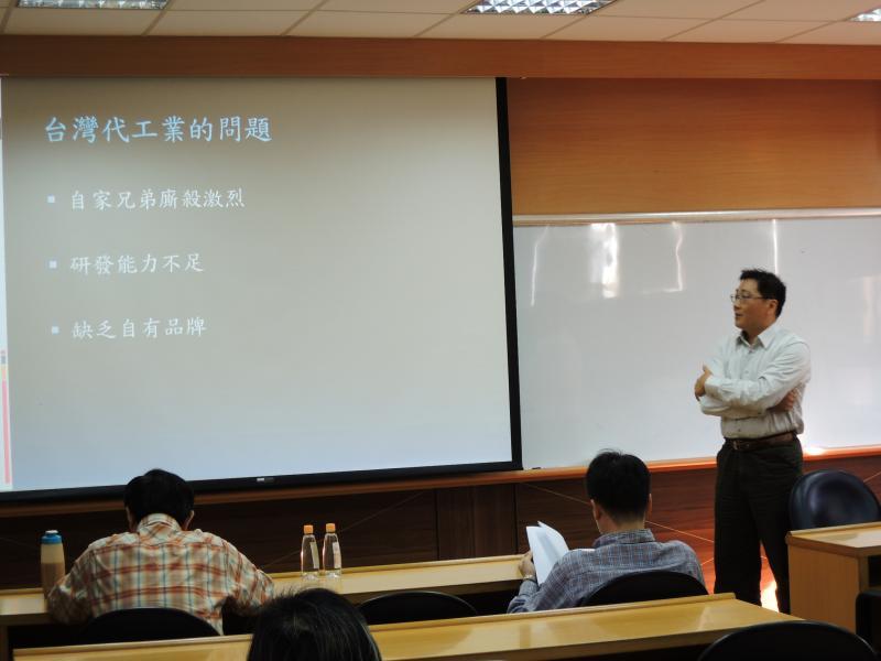 2012.12.11 吳世傑教師圖片