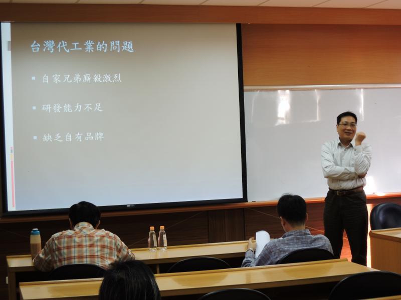 2012.12.11 吳世傑教師圖片