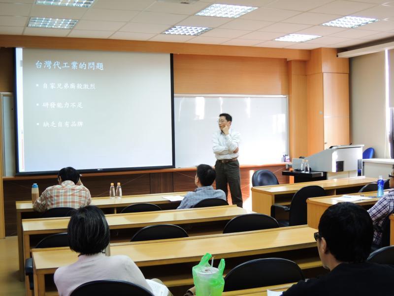 2012.12.11 吳世傑教師圖片