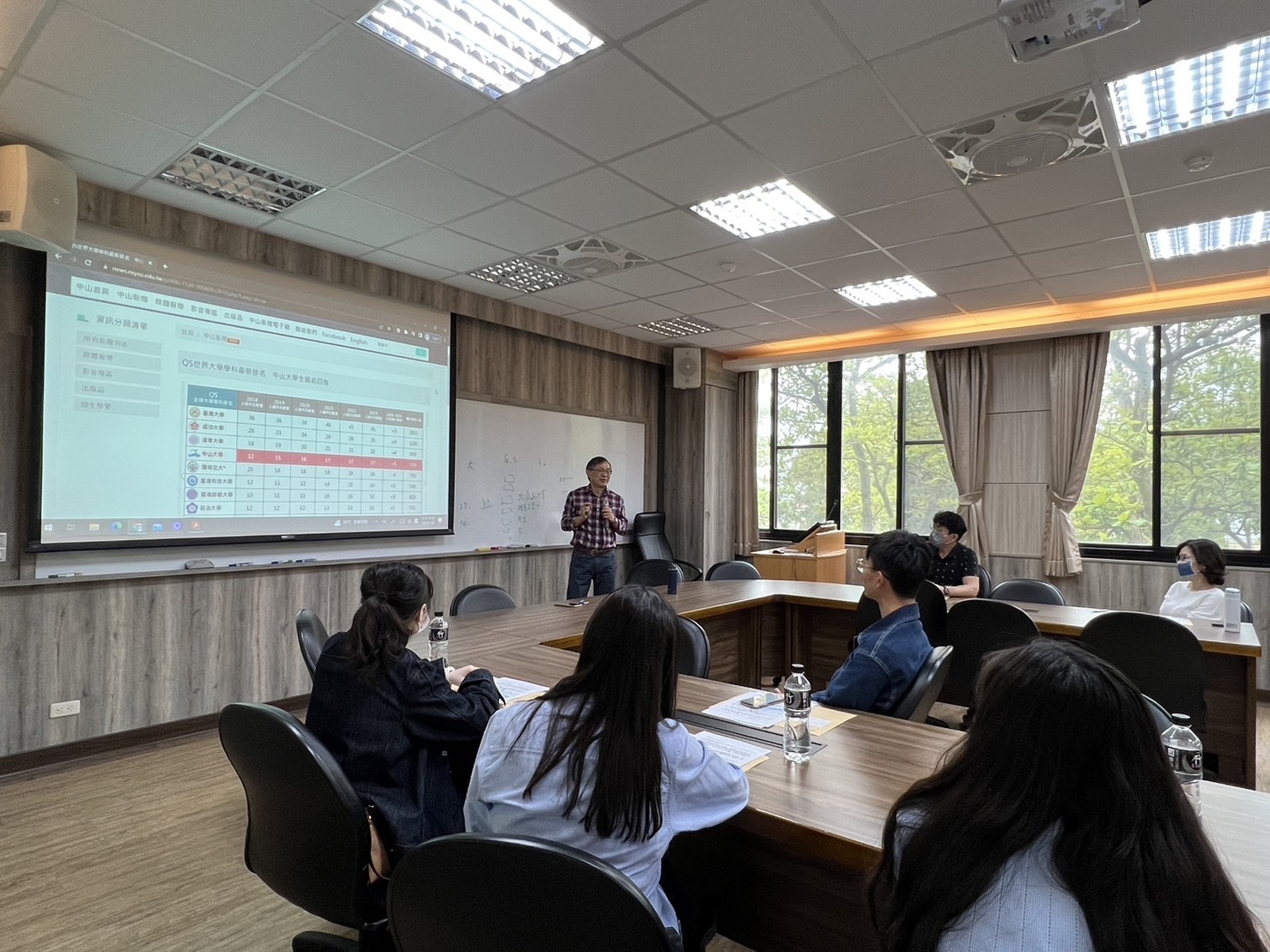 2023.03.26 112學年度碩專班新生入學說明會圖片