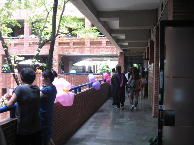 2012.06.09 經濟所畢業茶會暨撥穗儀式(一)圖片